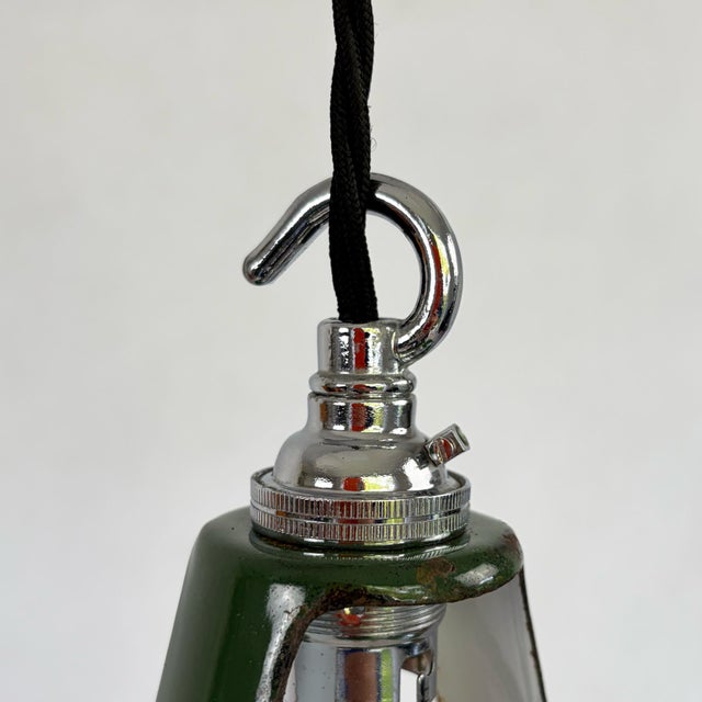 Mid-Century Modern Industrial Green Enamel Pendant Light from Coolicon, 1930s For Sale - Image 3 of 6