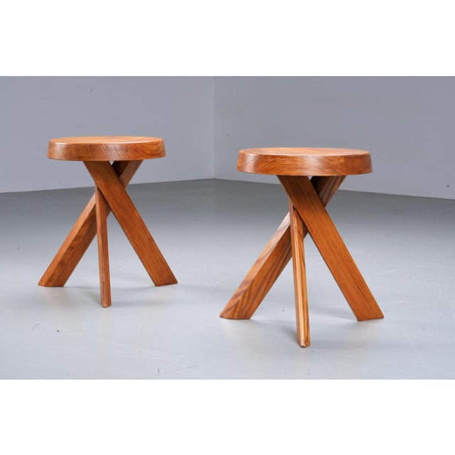 1970s S13A Stool in Elm attributed to Pierre Chapo, France, 1970s For Sale - Image 5 of 9