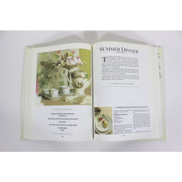 1988 Vogue Entertaining Hard Cover Book With Dust Jacket White Cookbook Table Setting Entertain Style For Sale - Image 6 of 8