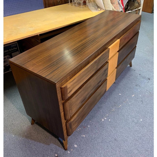 Mid-Century Modern 1940s Mid Century Modern Rway Mahogany and Birds Eye Maple Credenza For Sale - Image 3 of 13