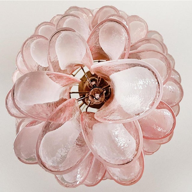 Large Italian Murano Glass Spiral Chandelier with 83 Pink Glass Petals, 1990s For Sale - Image 10 of 12