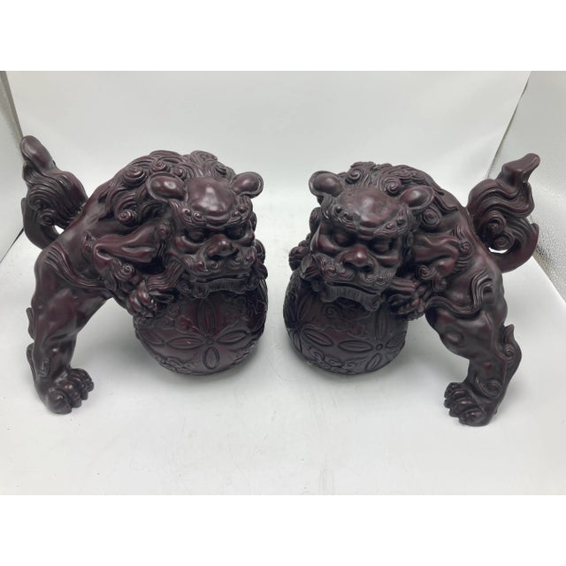 Plastic Vintage Foo Dogs, a Pair For Sale - Image 7 of 9