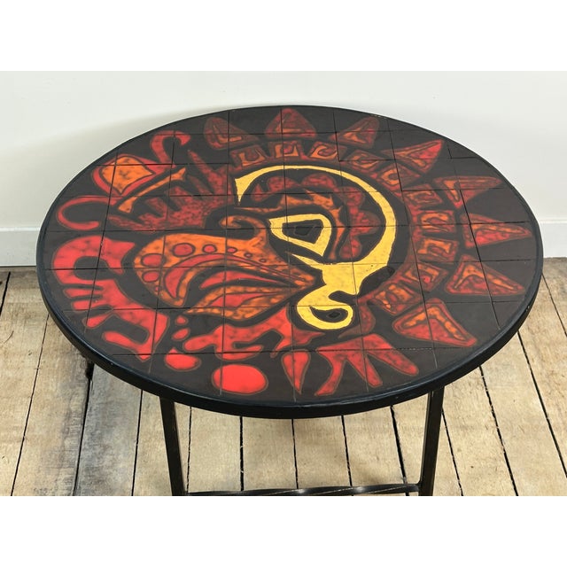 1960s Vintage Round Graphic Red and Yellow Ceramic Coffee Table, 1960s For Sale - Image 5 of 12