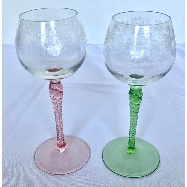 1960s Mid-Century Modern Etched Grapevine Rhine Wine Glasses - Set of 8 Harlequin For Sale - Image 15 of 17