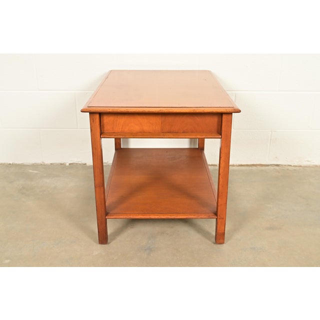 Widdicomb T. H. Robsjohn-Gibbings for Widdicomb Walnut Two-Tier Nightstand or Side Table, 1950s For Sale - Image 4 of 13
