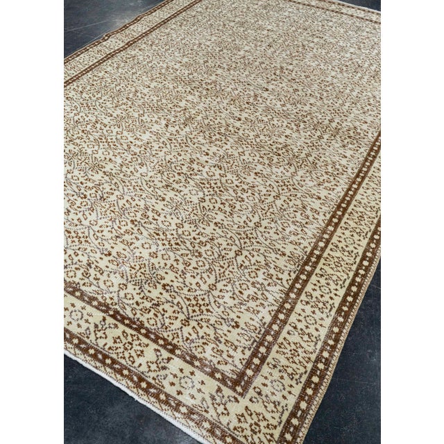 Brown Turkish Vintage Rug 6'7" x 9'9" #21410 For Sale - Image 8 of 8