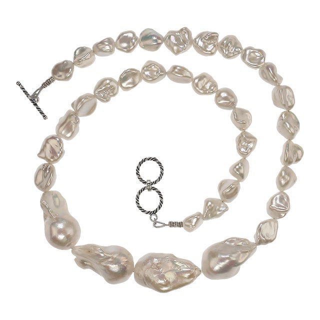 White Pearl Statement Necklace With Four Front Focal Pearls For Sale