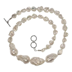 White Pearl Statement Necklace With Four Front Focal Pearls