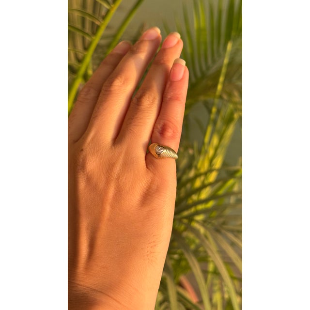 Contemporary Gypsy Set 0.61ct Heart Cut Diamond Pinky Ring Size 5 in 14k Solid Yellow Gold For Sale - Image 3 of 17