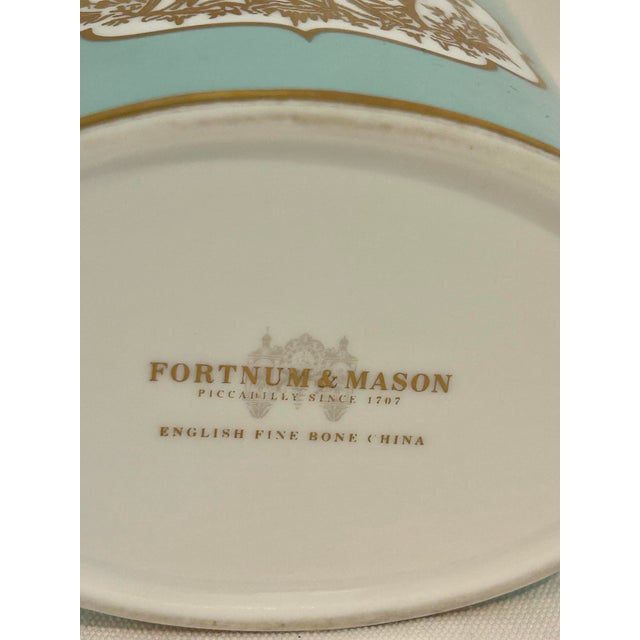 Late 20th Century Fortnum & Mason St James Eau De Nil Chinoiserie Bone China Sugar & Creamer by Caverswall For Sale - Image 9 of 10