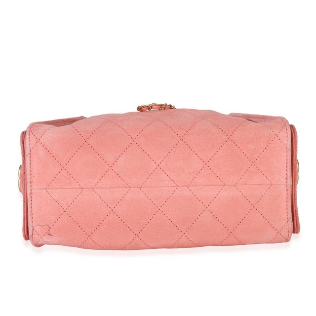 2020s Pink Quilted Suede Mini Chanel 25 Hobo For Sale - Image 5 of 9