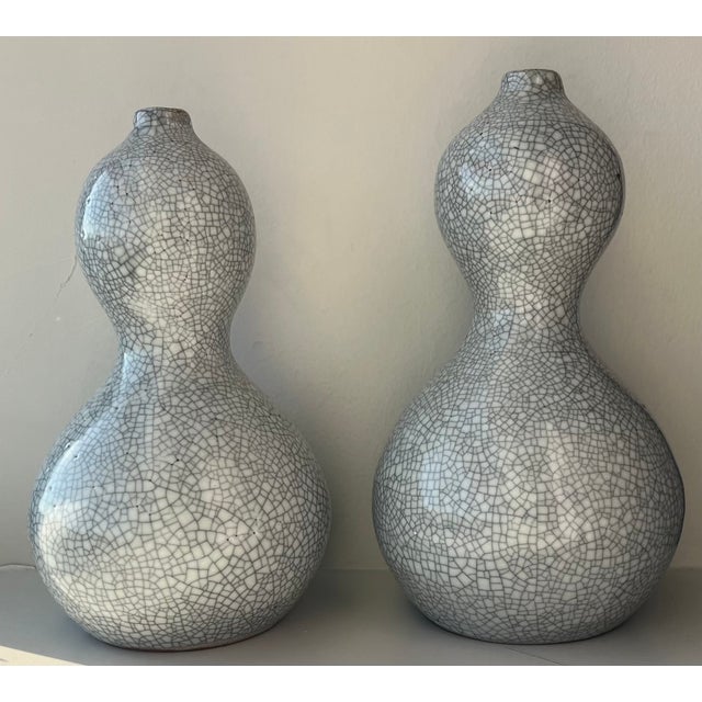 Vintage Japanese Raku Crackle Glaze Studio Art Pottery Showa Period Gourd Shape Vases - A Pair For Sale In New York - Image 6 of 17