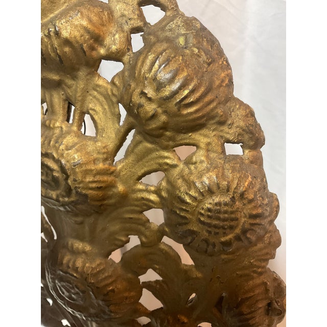 French French Sconce Cast Brass Decorative Piece on a Circular Base For Sale - Image 3 of 8