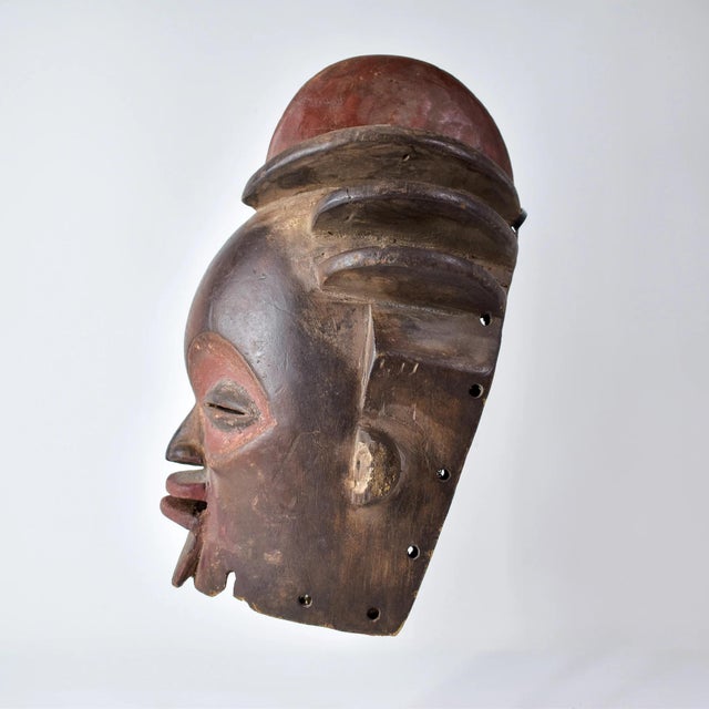 Early 20th Century Suku Female Mask For Sale In Denver - Image 6 of 12