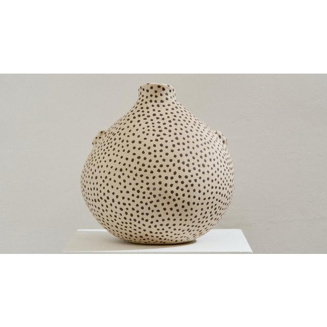 The Tetraodon Beige Sandstone Vase by Lou Thomas For Sale - Image 4 of 6