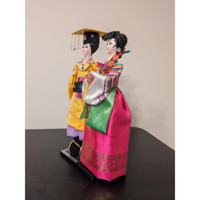 1980s Vintage Korean Wedding Dolls in Glass & Wooden Case For Sale - Image 5 of 10