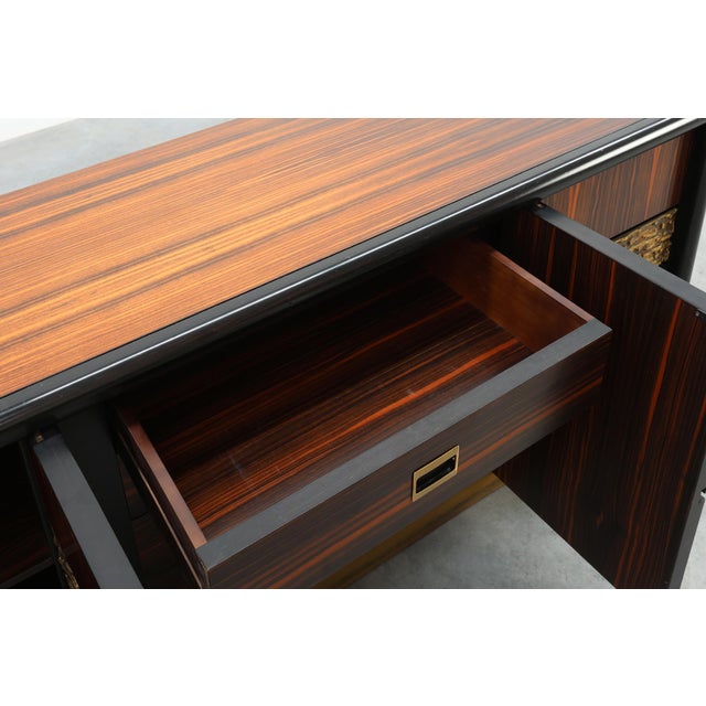 Brutalist Sculptural Wood and Brass Credenza, Italy, 1970s For Sale - Image 6 of 18