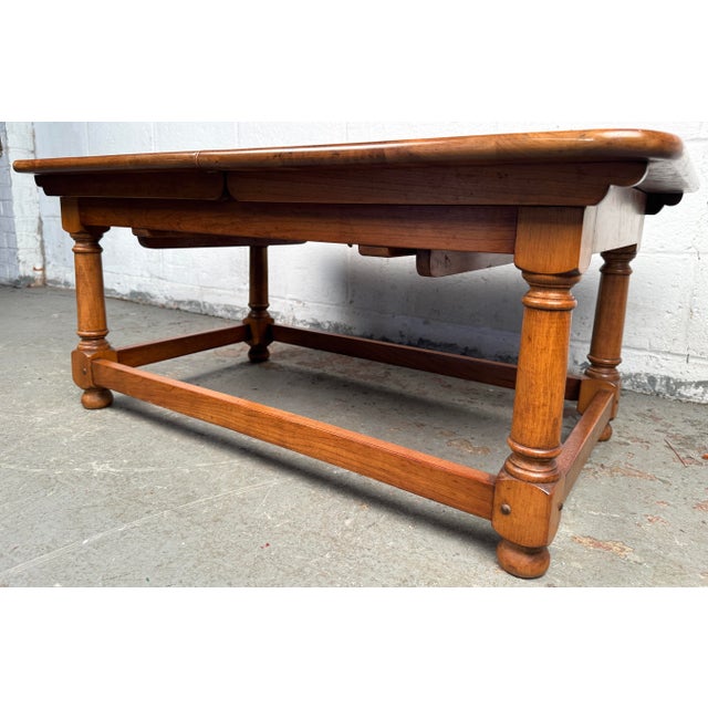 Mid 20th Century Beautiful Stickley Maple Draw Leaf Coffee Table For Sale - Image 13 of 14
