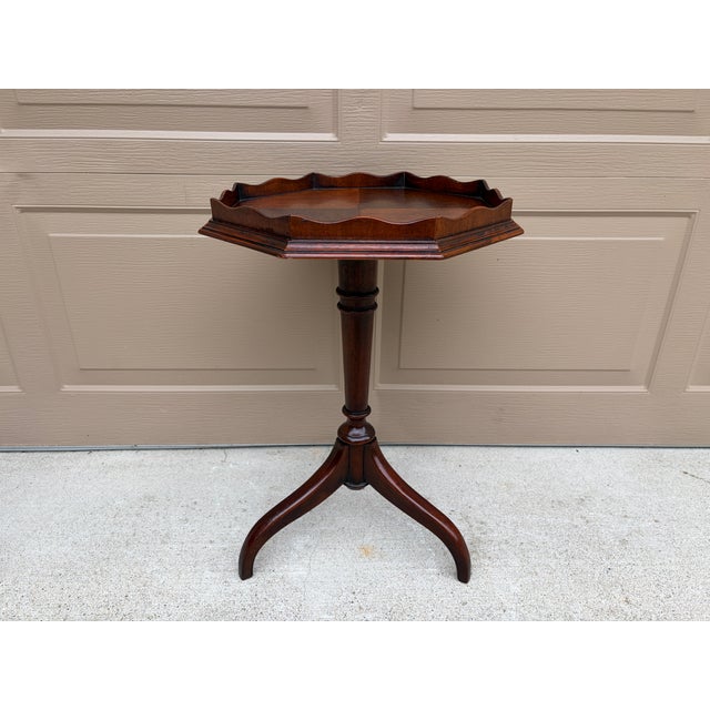 Mid-20th Century Mahogany Octagonal Drinks Table With Parquetry Top For Sale - Image 10 of 12