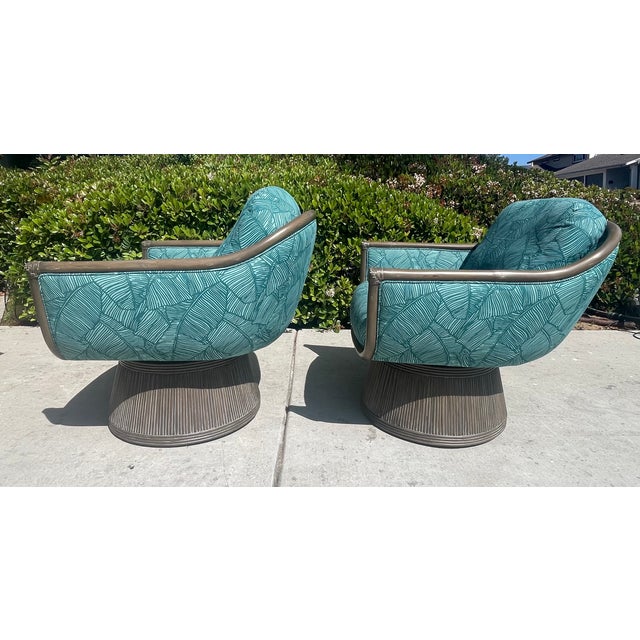 Palecek Pair of Upholstered Swivel Chairs Attributed to Palecek Baldwin Style For Sale - Image 4 of 16