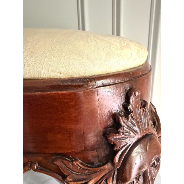 Vintage Thornton White Charleston South Carolina Chippendale Style Carved Mahogany Footstool 18.25"h X17"x15" For Sale - Image 18 of 18