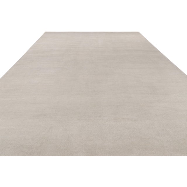 Rug & Kilim Rug & Kilim’s Oversized Contemporary Textural Solid Rug in Ivory Tones-11x19 For Sale - Image 4 of 8