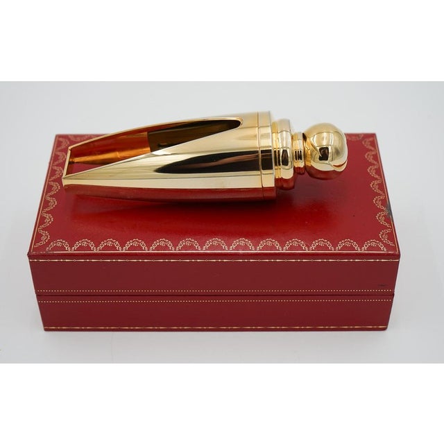 Gold Atomizer Perfume Bottle from Cartier For Sale - Image 9 of 17