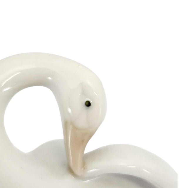 Pair of Lladro Little Duck Porcelain Figurines #4552 & #4553 For Sale - Image 12 of 12