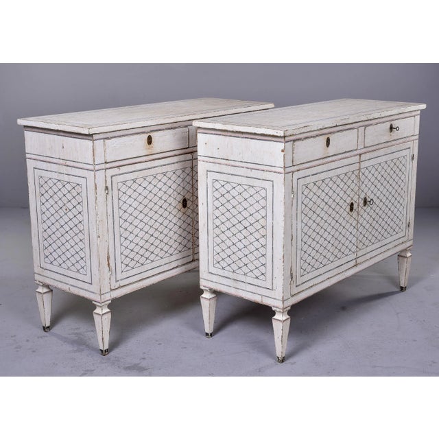 Mid 19th Century Italian Bologna Region White Painted Cabinets - Pair For Sale In Detroit - Image 6 of 13