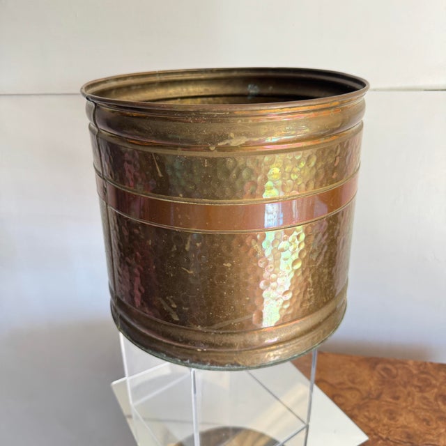 Traditional Hammered Copper Banded Brass Planter or Wastebasket For Sale - Image 10 of 12