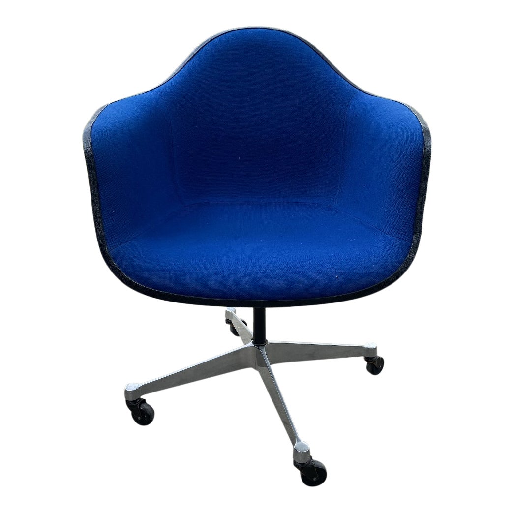 Original Knoll Swivel Chair in Bright Blue Chairish