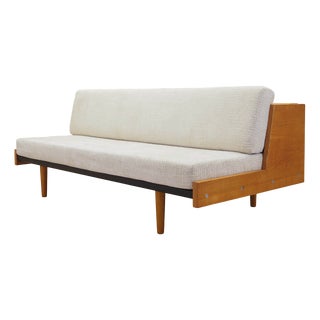 Danish Oak Sofa by Hans J. Wegner for Getama, 1960s For Sale