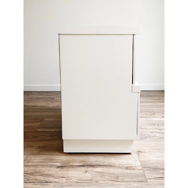 Alabaster 1970s Mid Century Modern White Nightstand For Sale - Image 8 of 12