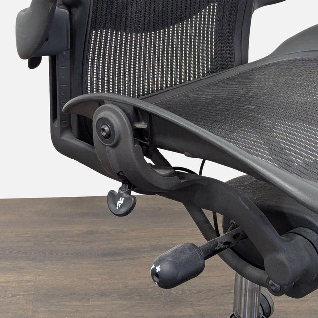 2010s Herman Miller Aeron Size B Ergonomic Office Chair - Adjustable, Black Mesh For Sale - Image 5 of 8
