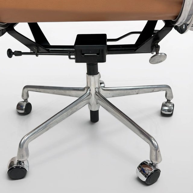 Herman Miller Eames Aluminum Group Soft Pad Management Chair - Brown Leather For Sale - Image 9 of 12