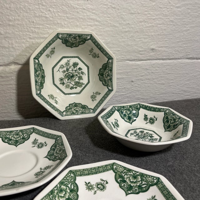 Mid 20th Century Royal Staffordshire Old Pekin Ironstone by J&g Meakin- Set of 4 For Sale In Orlando - Image 6 of 6