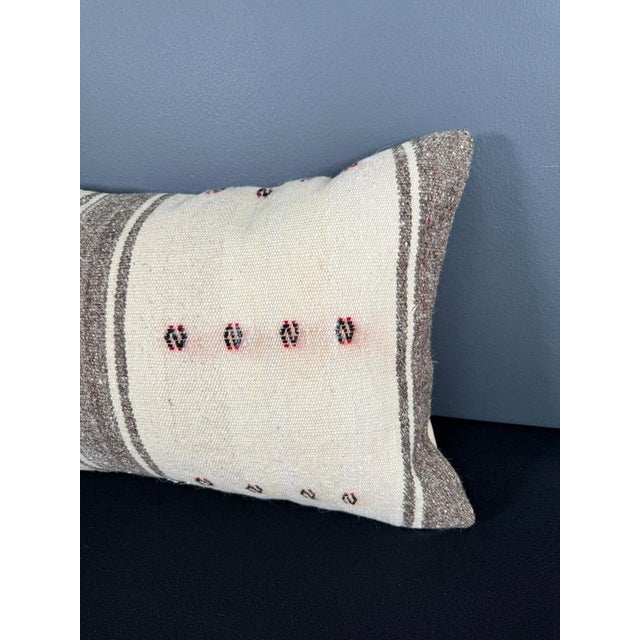 Contemporary Turkish Hemp Pillow Cushion Natural Beige Brown Pillow Cushion Cover 16" x 24" For Sale - Image 3 of 4