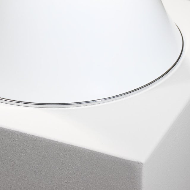 1980s Pipistrello 620 Lamp with Acrylic Glass by Gae Aulenti for Martinelli Luce, Italy, 1965 For Sale - Image 5 of 18