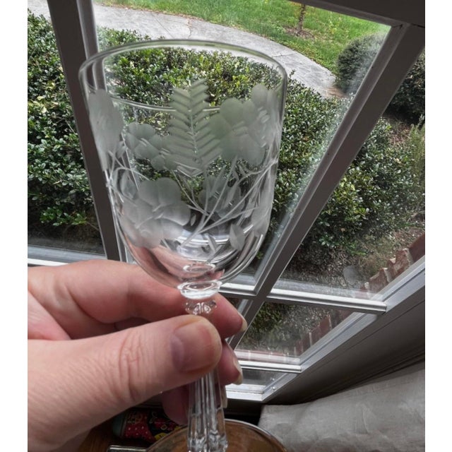 Glass 1950s Mid-Century Modern Wine Glasses Crystal Garland Pattern by Libbey Glass Company - Set of 7 For Sale - Image 7 of 10