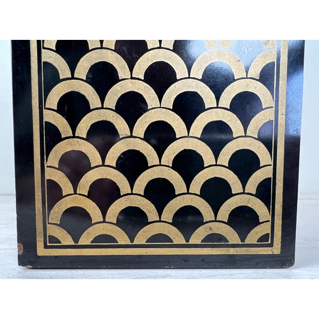 1980s Vintage Table Lamp with Black and Gold Cube Base For Sale - Image 5 of 14