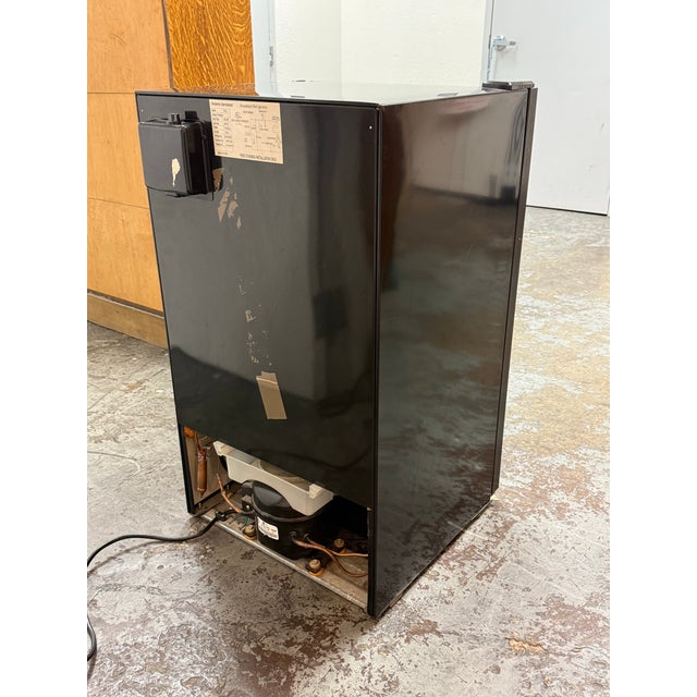 Metal Vinotemp Wine Cooler For Sale - Image 7 of 13