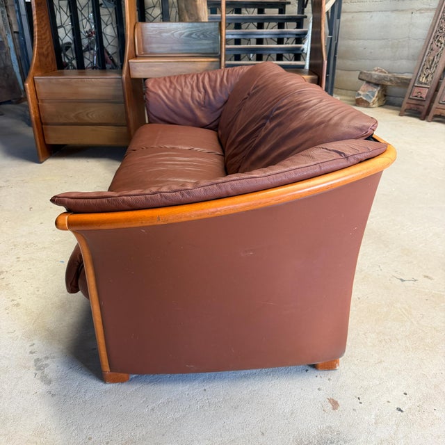Ekornes ASA Ekornes Stressless Manhattan 3-Seater Leather Sofa Cognac Birch Scandinavian For Sale - Image 4 of 18