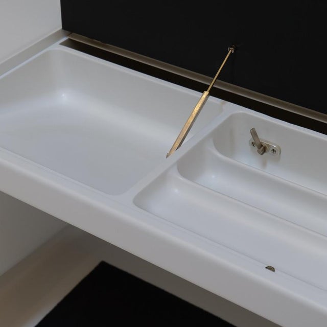 Metal Space Age Directors Desk with Bang Olufsen Telephone For Sale - Image 7 of 12