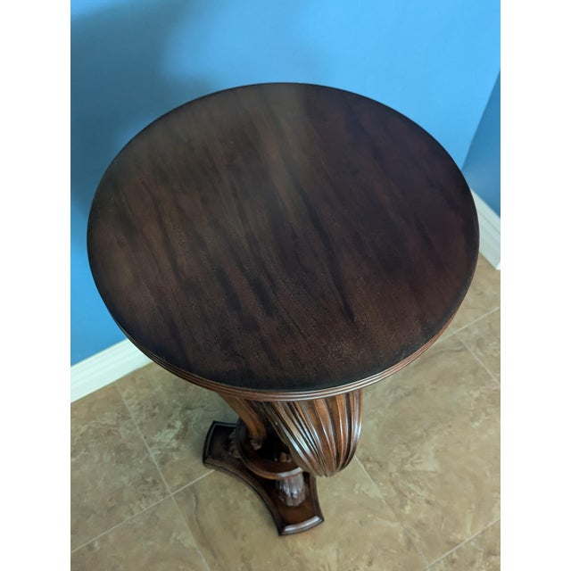 Late 20th Century Large Tall Carved Wood Bernhardt Pedestal/Stand With Cherry Top For Sale - Image 5 of 8