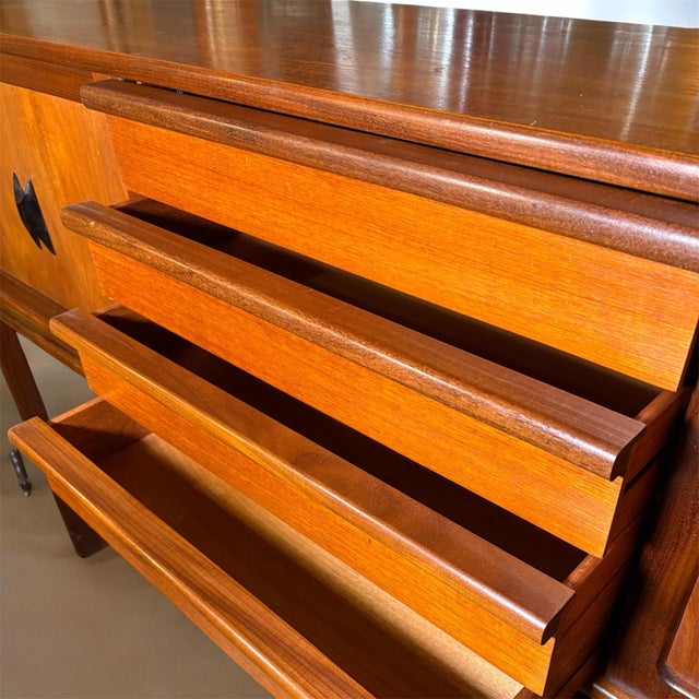 Vintage Teak Dining Room Set from Elliotts of Newbury, 1960, Set of 6 For Sale - Image 14 of 17