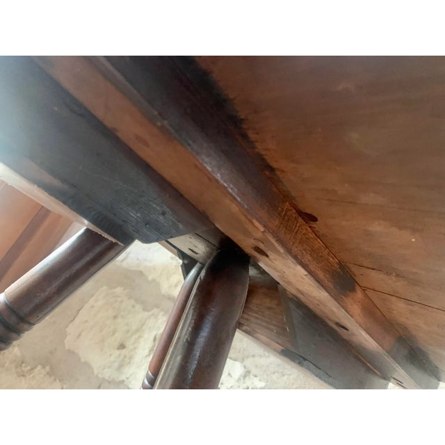 Brown Early 19th Century English Antique Octagonal Wood Game/Chess Table With Tripod Bobbin Turned Legs For Sale - Image 8 of 13