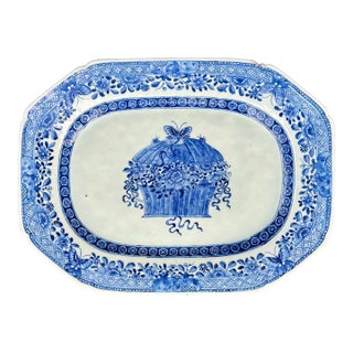 Chinese Export Hand-Painted Blue & White Porcelain Platter With Floral Basket, Circa 1800 For Sale