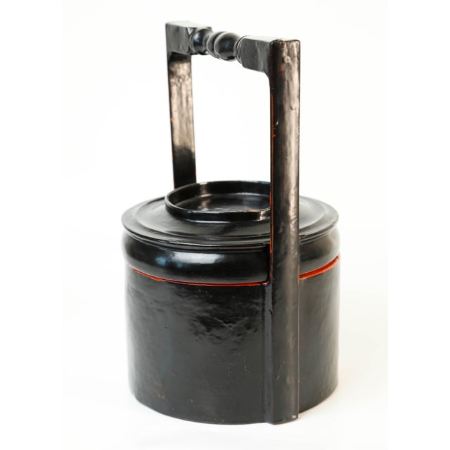 Stunning a gorgeous antique piece from Burma, from the mid 20th century, with large handle as a lacquer ware lunch box...