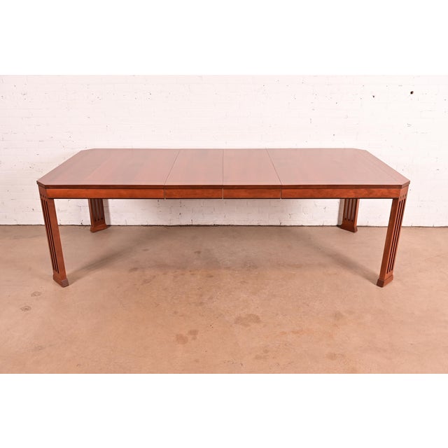 An exceptional Mission or Arts & Crafts style extension dining table By Stickley USA, Circa Late 20th Century Gorgeous...