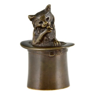 Antique Bronze Table Bell Depicting Cat in a Top Hat, 1880 For Sale